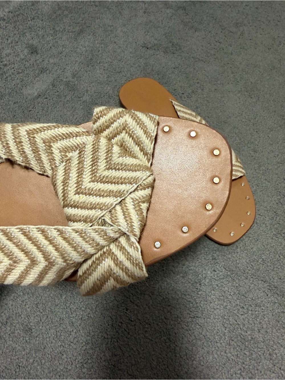 Universal Threads Woven Chevron Knot Slide Sandals - Beige - Picture 3 of 4